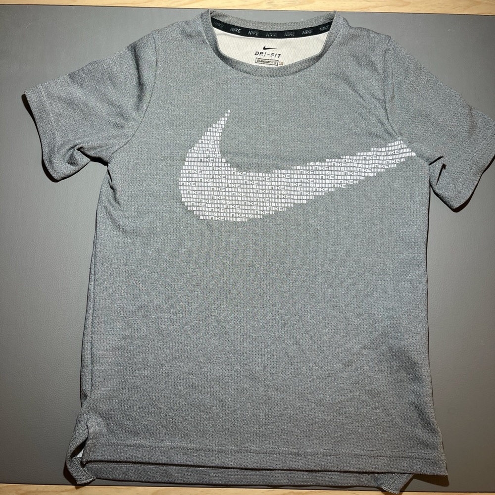 Nike Dri-FIT Gray Tee with Subtle White Accents